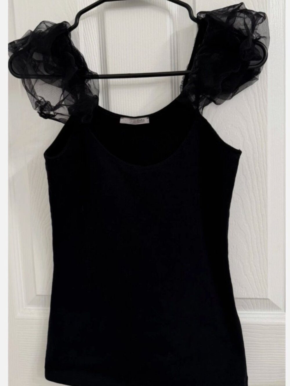 Zara Black Top With Gauze Ruffle Sleeves Size Small